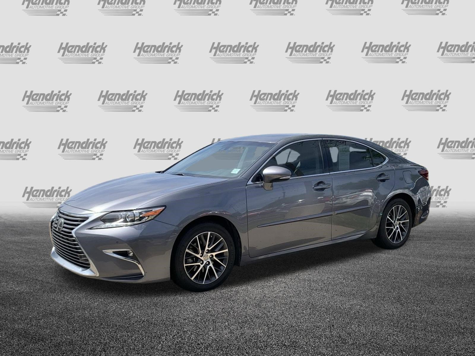 Used 2016 Lexus ES 350 w/ Luxury Package w/Wood Trim image 5