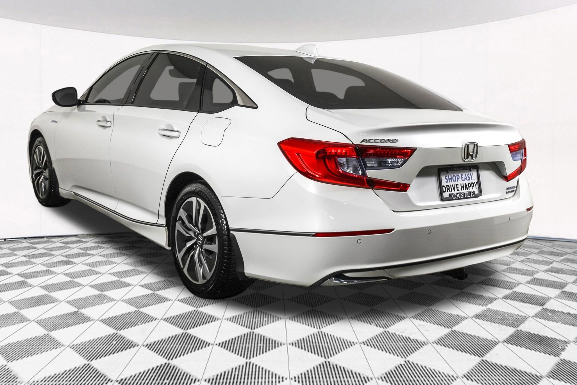 Used 2020 Honda Accord Touring image 16
