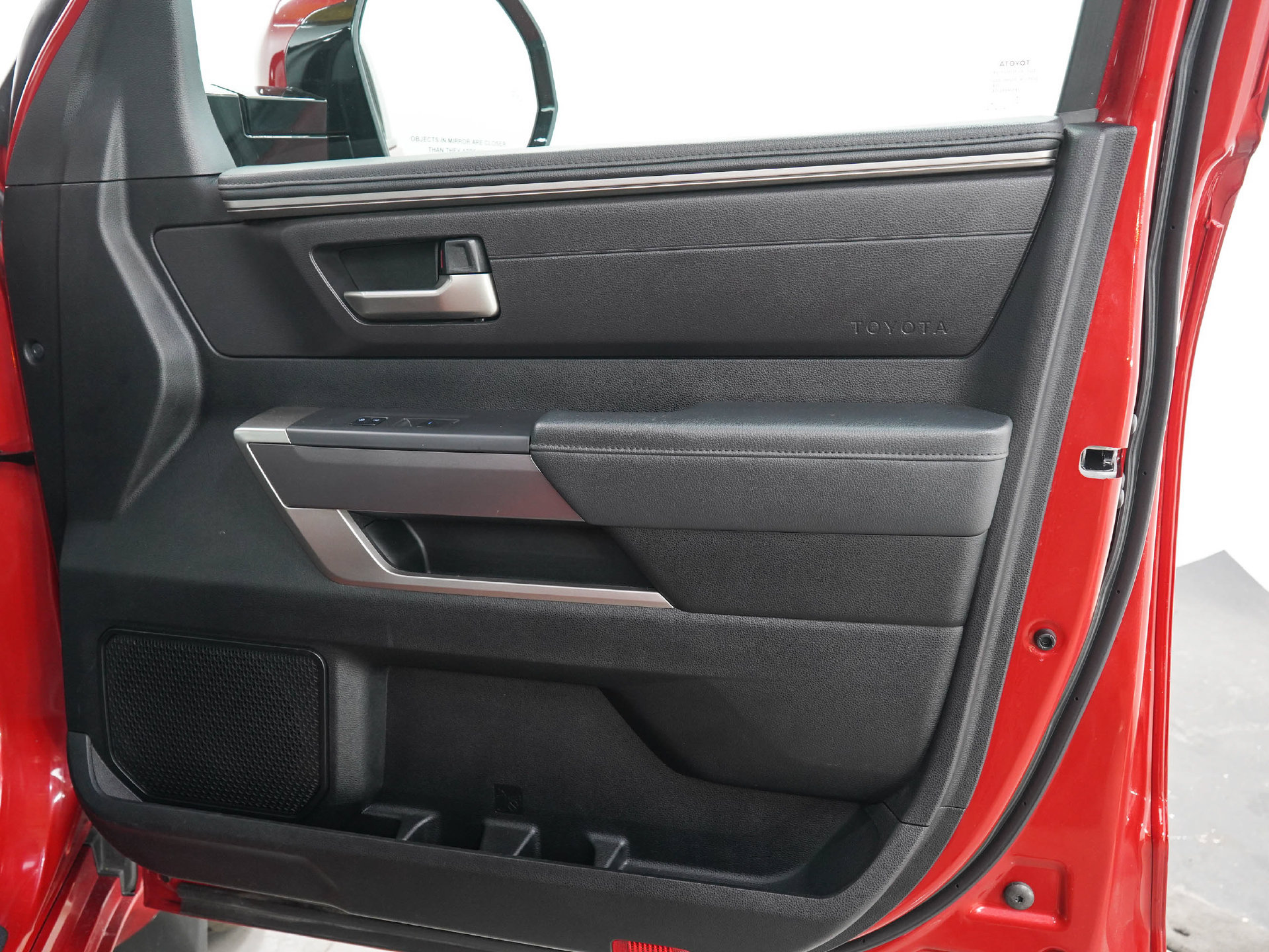 Used 2022 Toyota Tundra SR5 AWD/4WD image 12