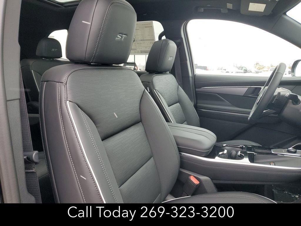 New 2026 Buick Enclave Sport Touring w/ Power Package image 28