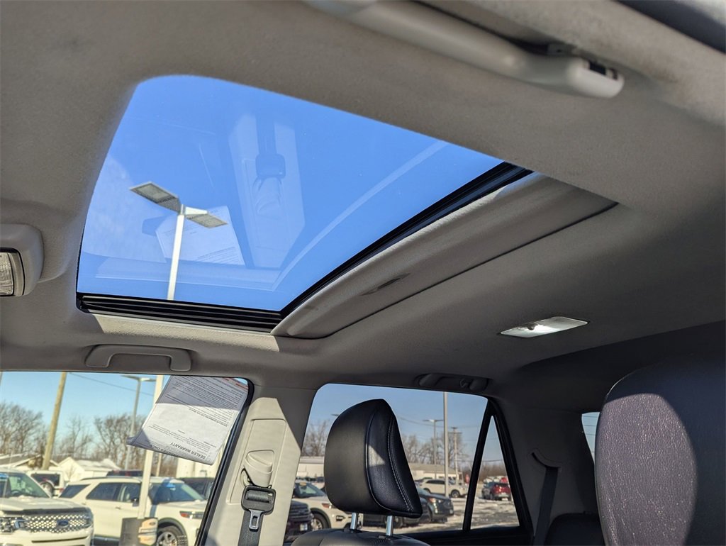 Used 2016 Toyota 4Runner Limited image 23