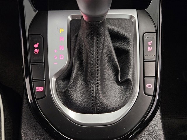 Used 2024 Kia Forte GT-Line w/ GT-Line Premium Package image 19