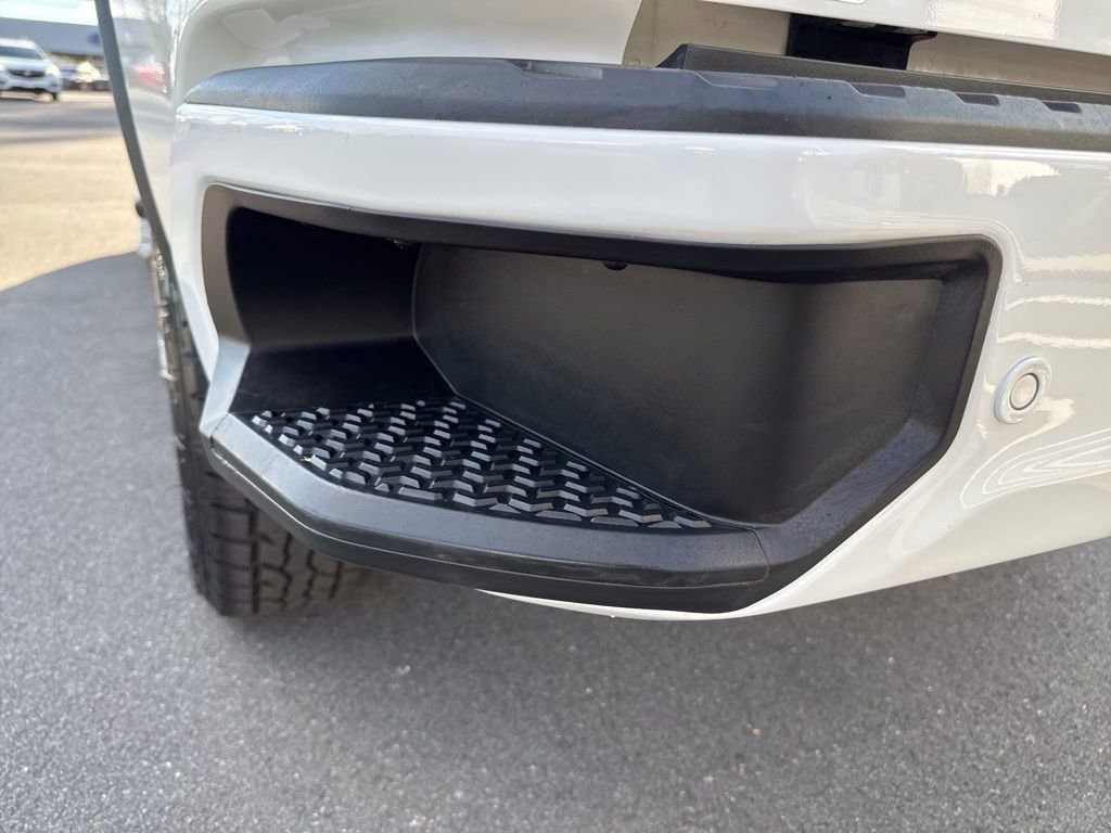 Used 2020 Chevrolet Silverado 2500 High Country w/ Z71 Off-Road Package image 12