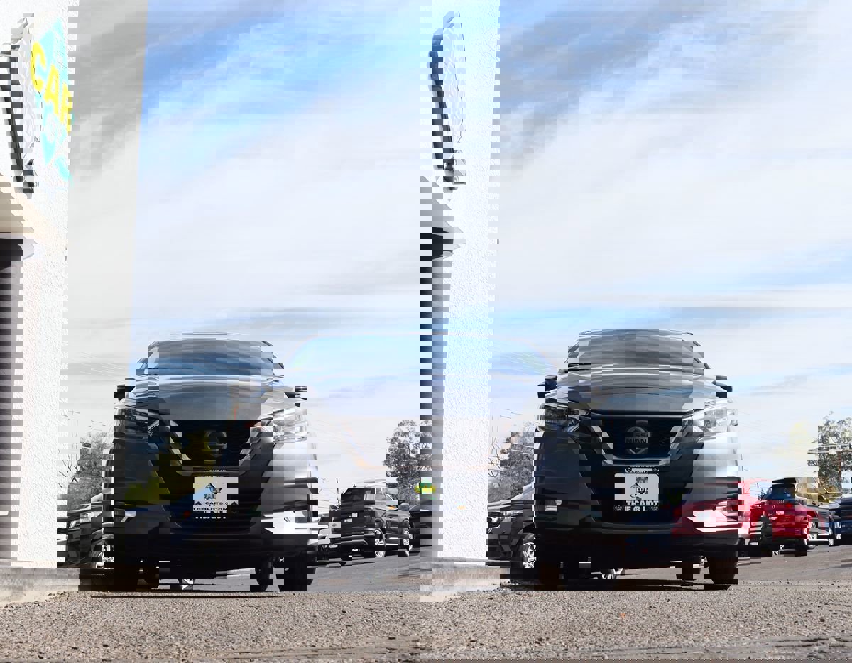 Used 2020 Nissan Versa SR w/ Electronics Package image 17