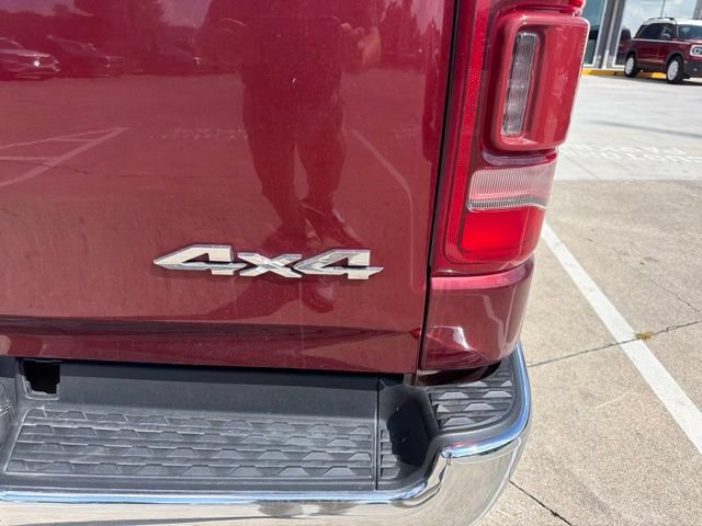 Used 2023 RAM 1500 Laramie AWD/4WD image 12