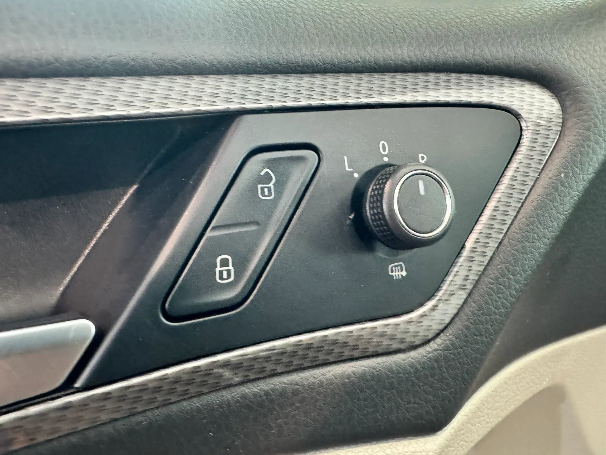 Used 2017 Volkswagen Golf Alltrack SE image 21