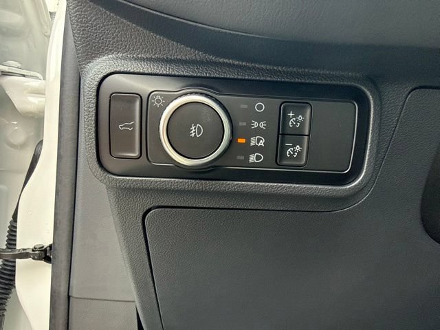 Used 2025 Ford Explorer Active w/ Active Comfort Package RWD image 28
