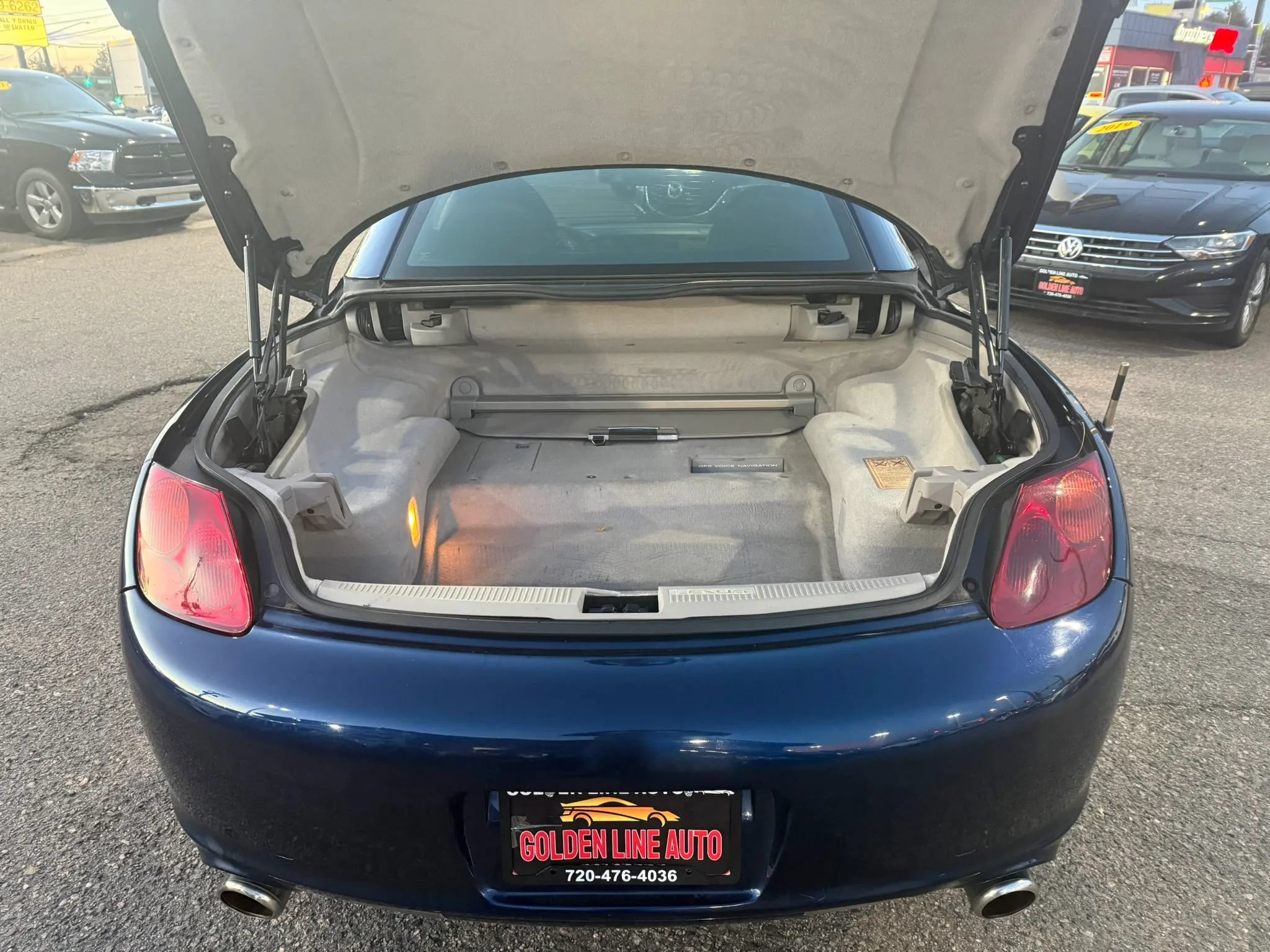 Used 2002 Lexus SC 430 Convertible RWD image 24