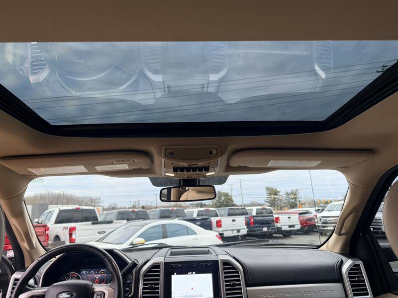 Used 2017 Ford F350 Lariat w/ Lariat Ultimate Package image 26