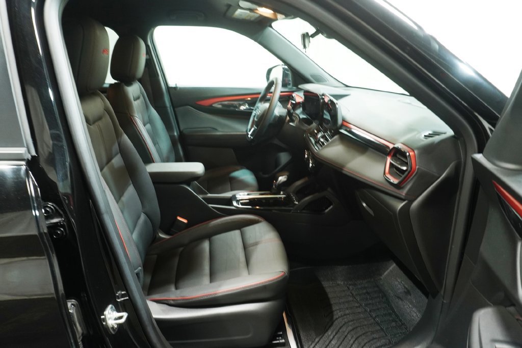 Used 2024 Chevrolet TrailBlazer RS AWD/4WD image 12