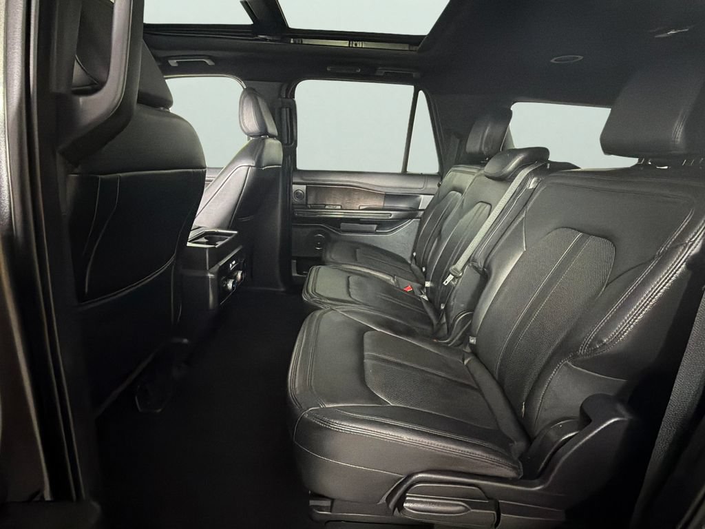 Used 2021 Ford Expedition Max Limited RWD image 27