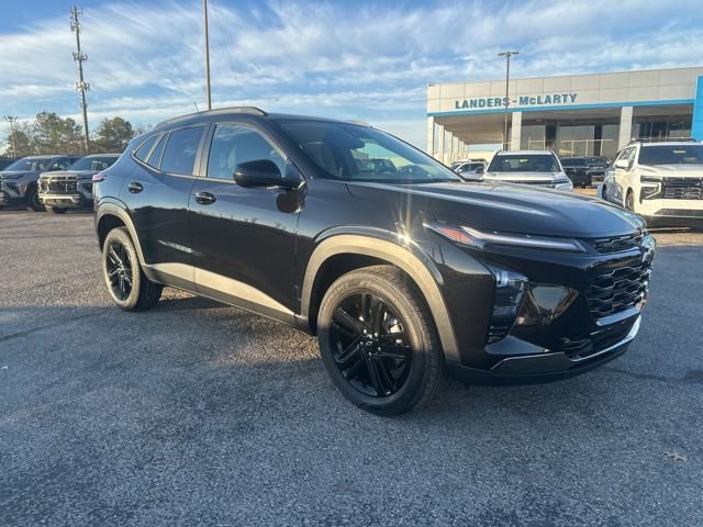 New 2026 Chevrolet Trax ACTIV w/ Driver Confidence Package image 1