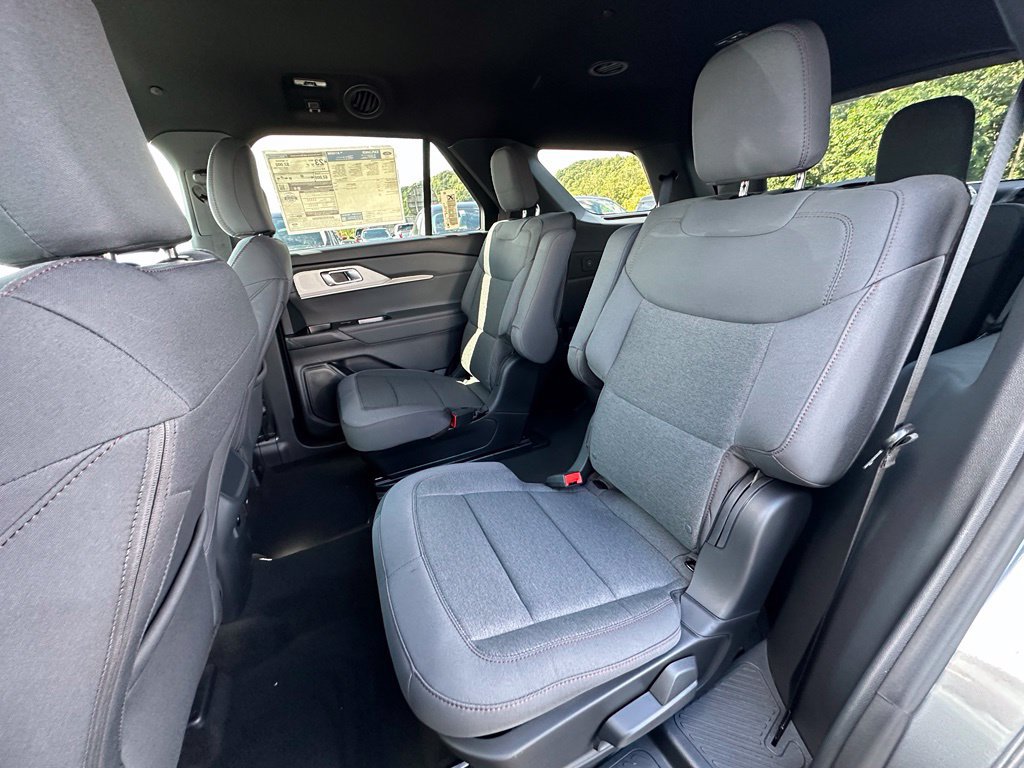 New 2027 Ford Explorer Active AWD/4WD image 18