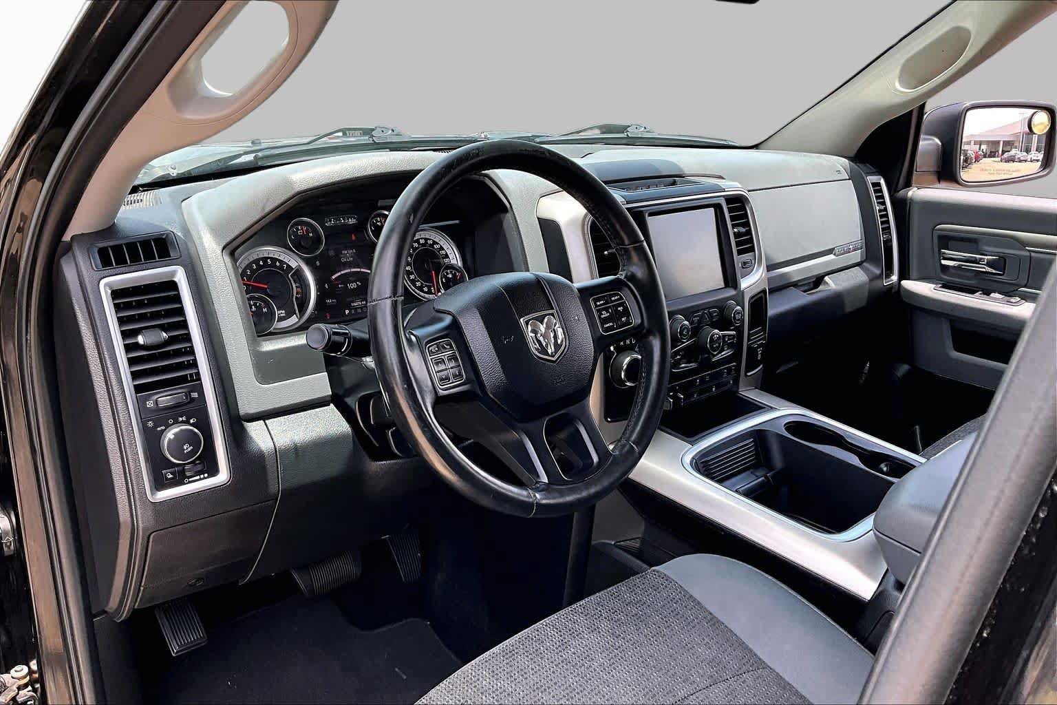 Used 2016 RAM 1500 Lone Star RWD image 16