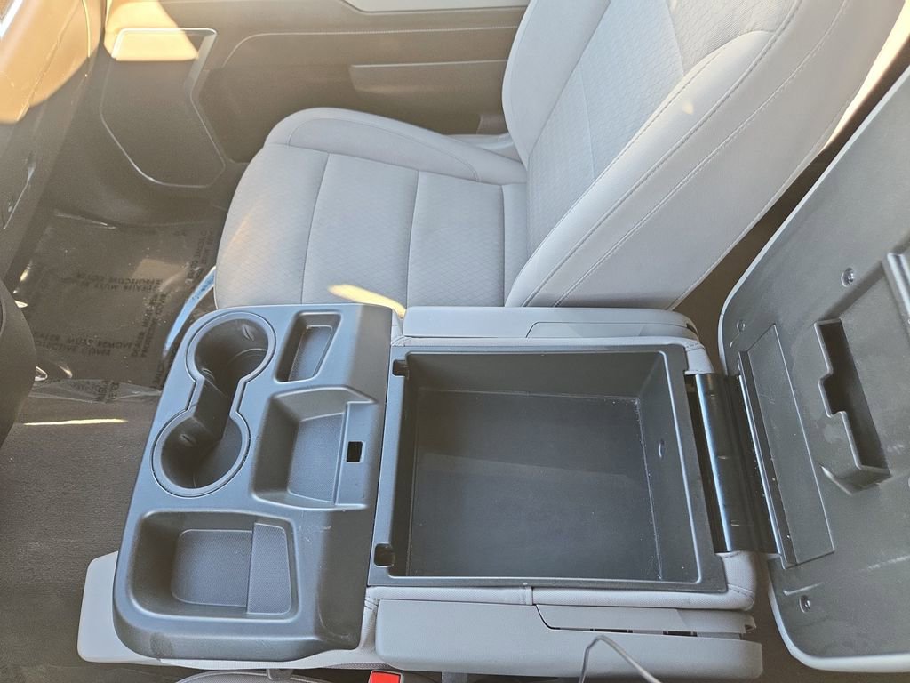 Used 2025 Chevrolet Silverado 1500 LT image 26