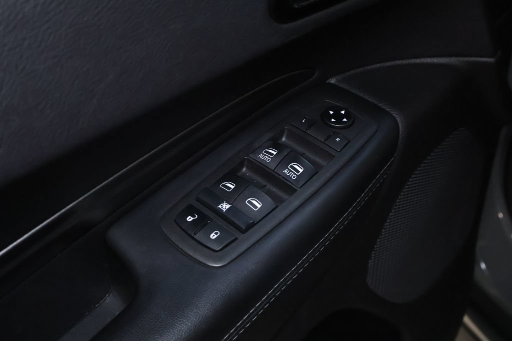 Used 2021 Dodge Durango SXT AWD/4WD image 12