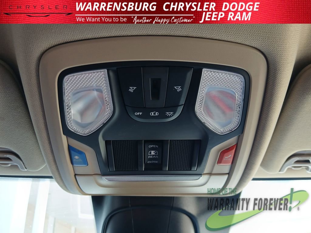 Used 2022 RAM 2500 Big Horn w/ Level C Equiment Group AWD/4WD image 26