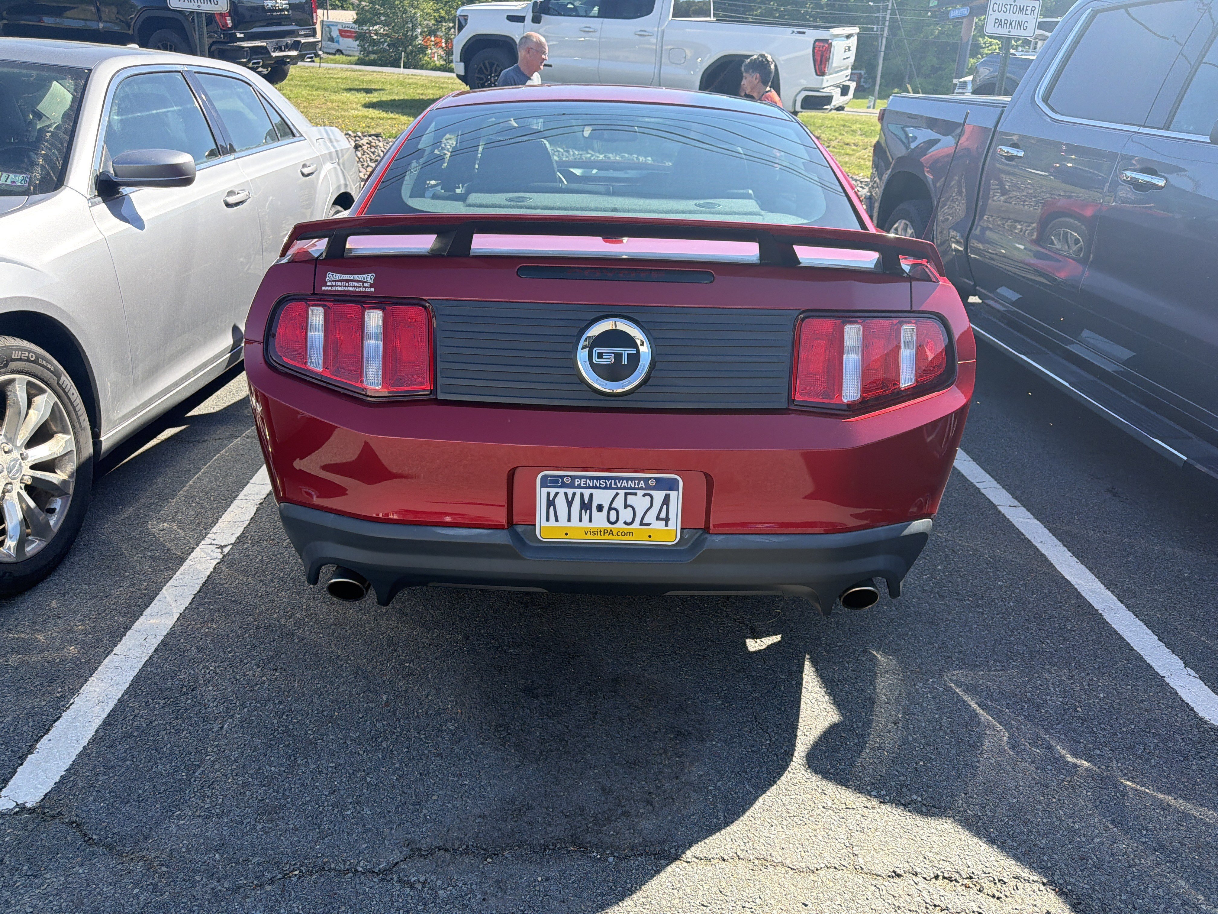 Used 2011 Ford Mustang GT Premium w/ GT Coupe Accessory Pkg 5 RWD image 3