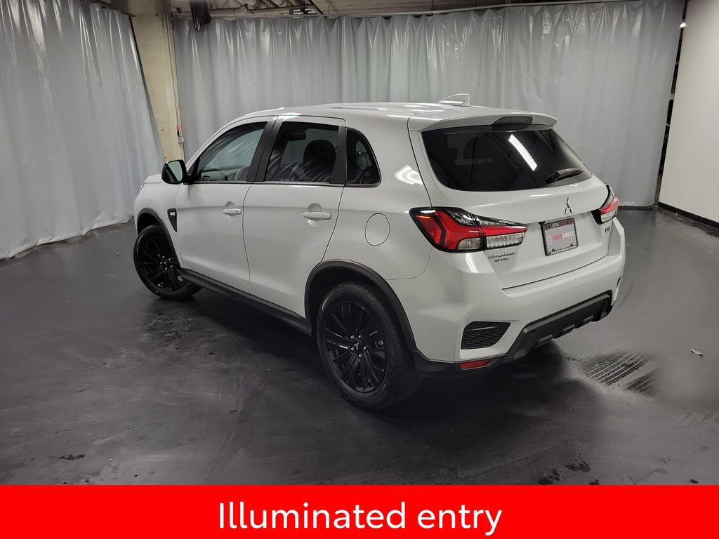 Used 2025 Mitsubishi Outlander Sport LE AWD/4WD image 6