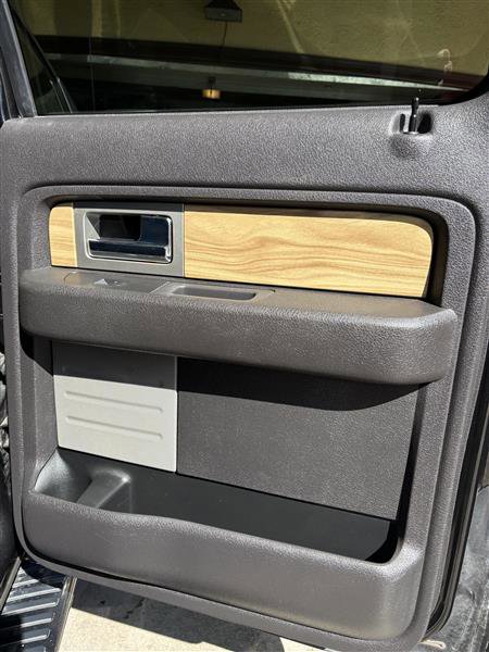 Used 2011 Ford F150 Lariat w/ Lariat Plus Pkg AWD/4WD image 16