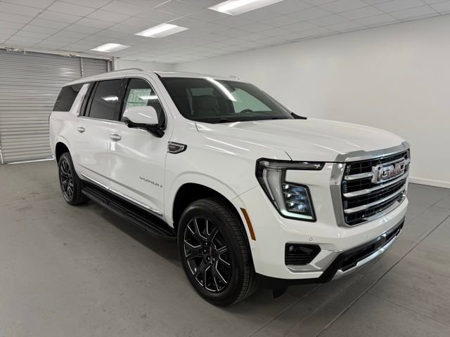 New 2026 GMC Yukon XL Elevation image 3
