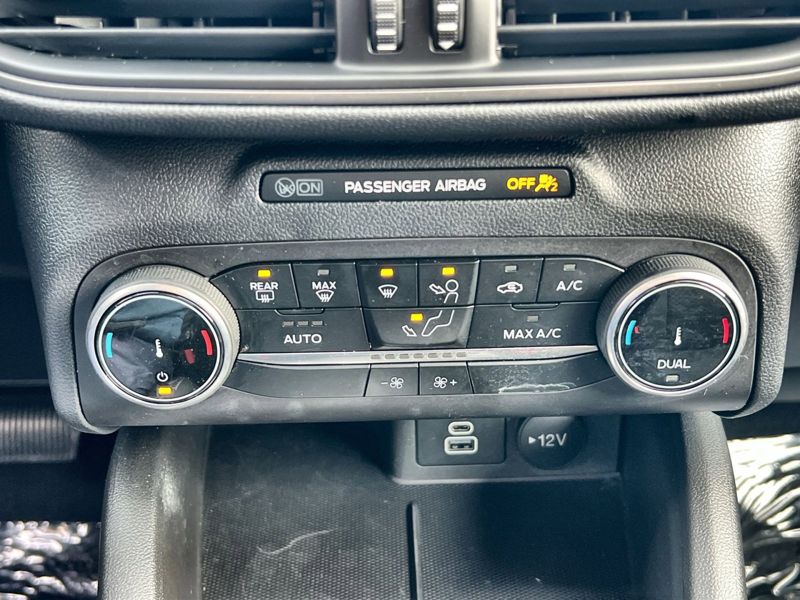 Certified 2025 Ford Escape Active image 20