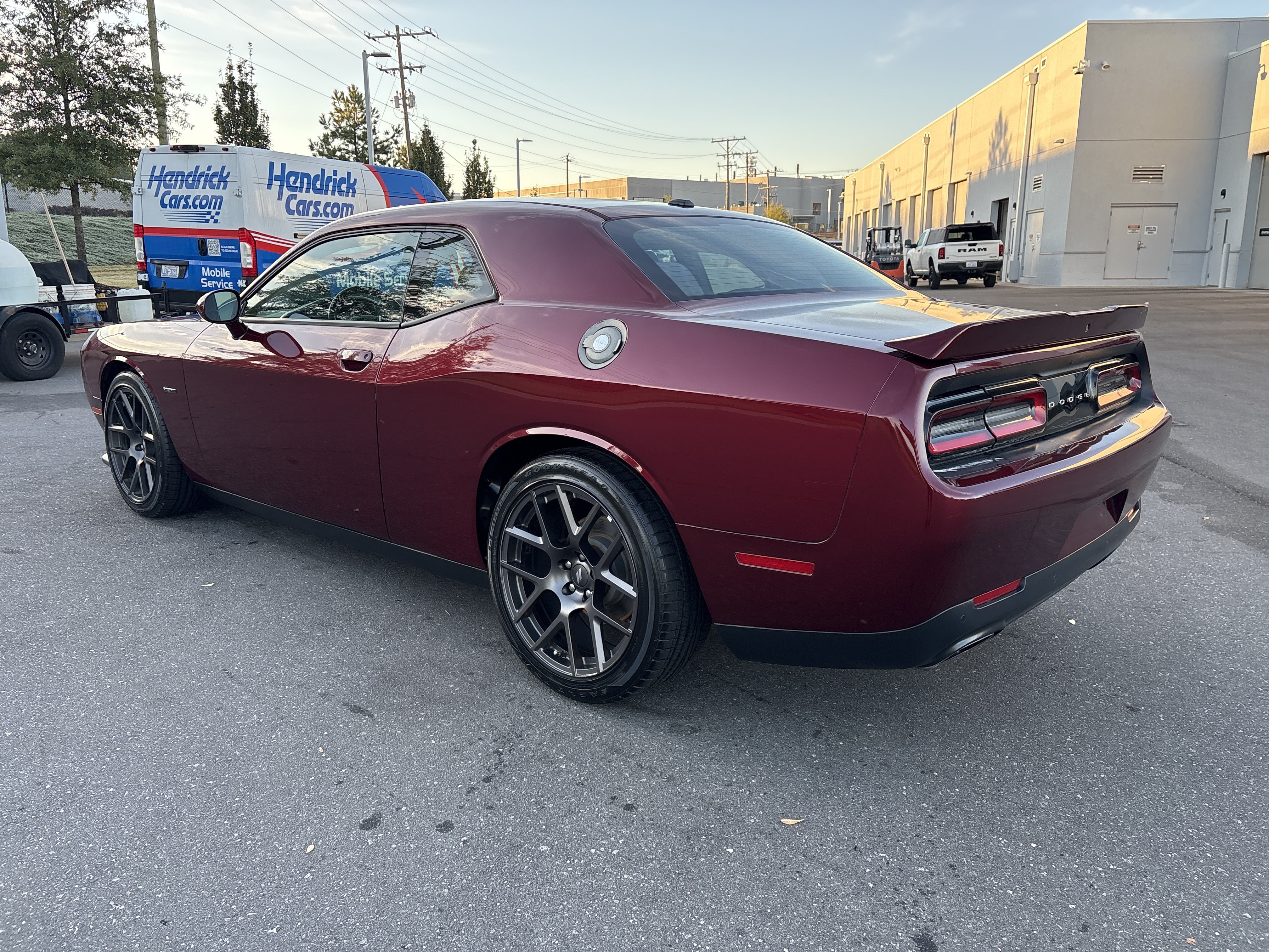 Used 2019 Dodge Challenger R/T w/ Cold Weather Group RWD image 7