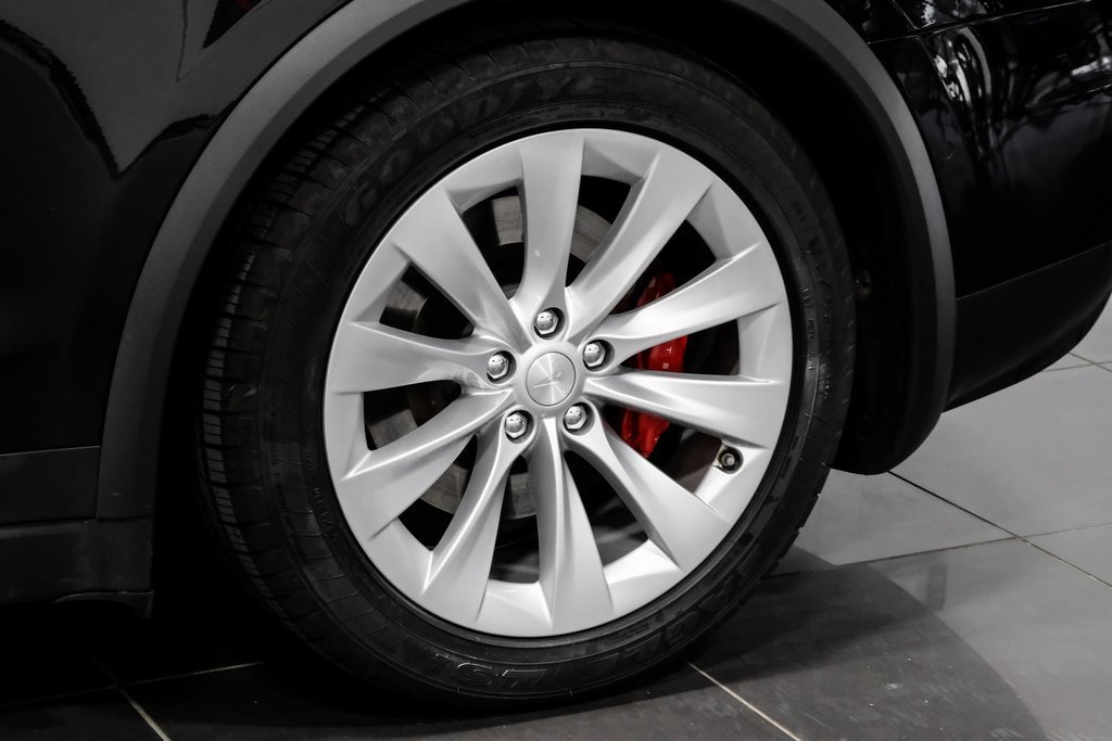 Used 2018 Tesla Model X P100D image 48