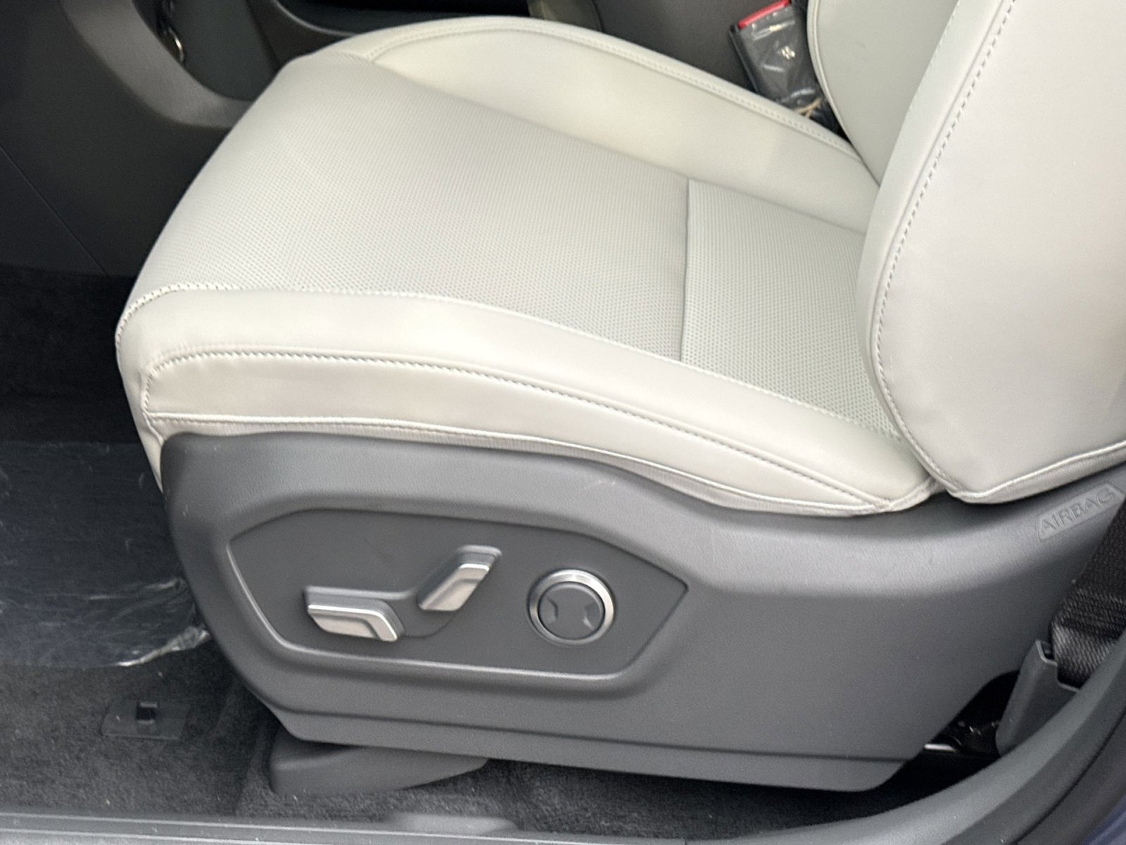 New 2026 Hyundai Santa Fe SEL image 14