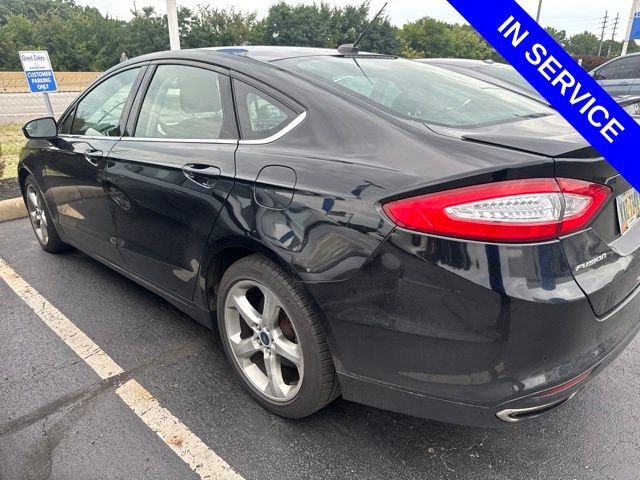 Used 2016 Ford Fusion SE AWD/4WD image 11