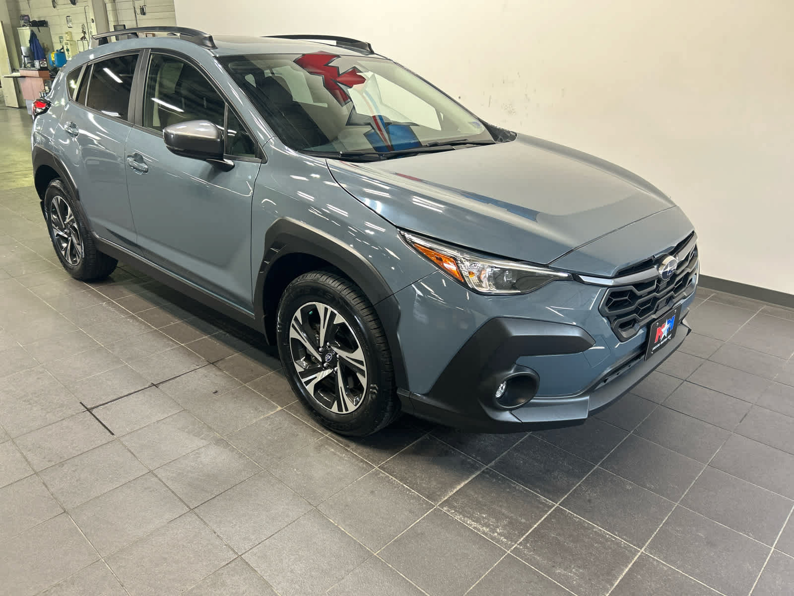 Used 2024 Subaru Crosstrek 2.0i Premium AWD/4WD image 2
