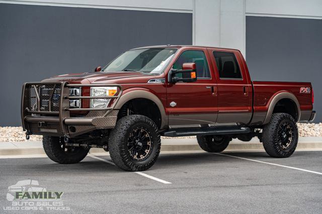 Used 2016 Ford F250 King Ranch w/ FX4 Off-Road Package AWD/4WD image 2