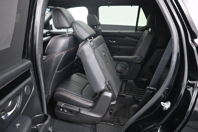 Certified 2025 Honda Pilot TrailSport image 28