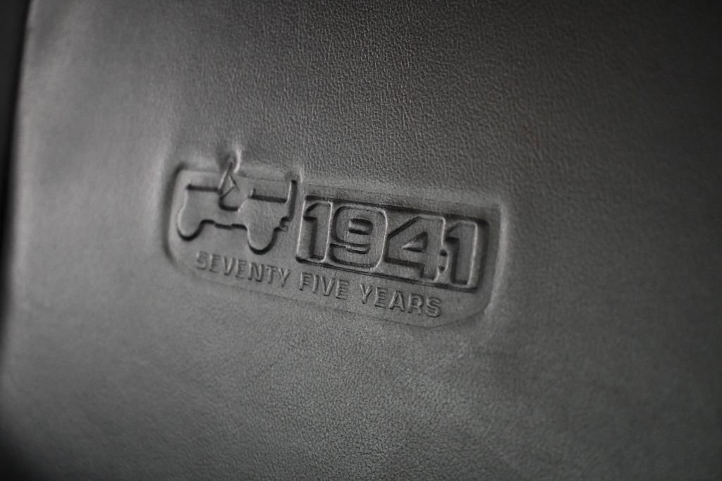 Used 2016 Jeep Grand Cherokee Limited 75th Anniversary image 33