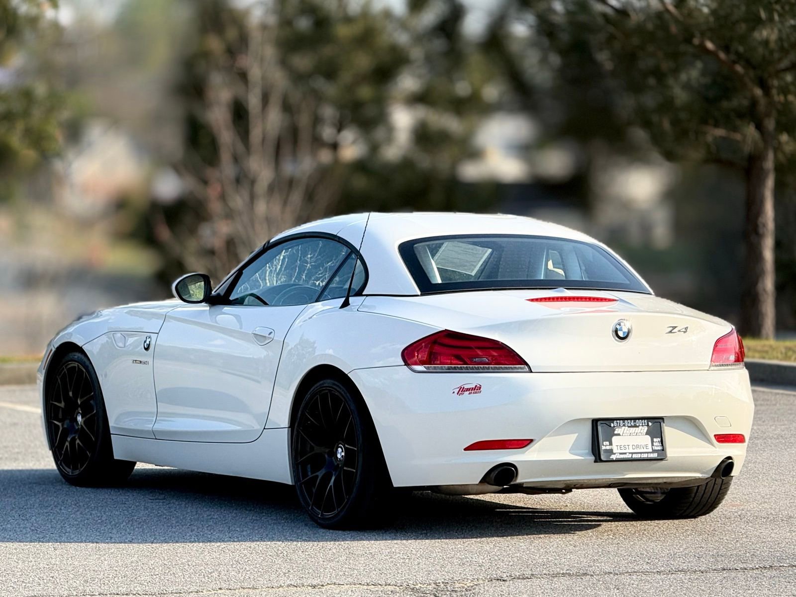 Used 2009 BMW Z4 sDrive35i image 10