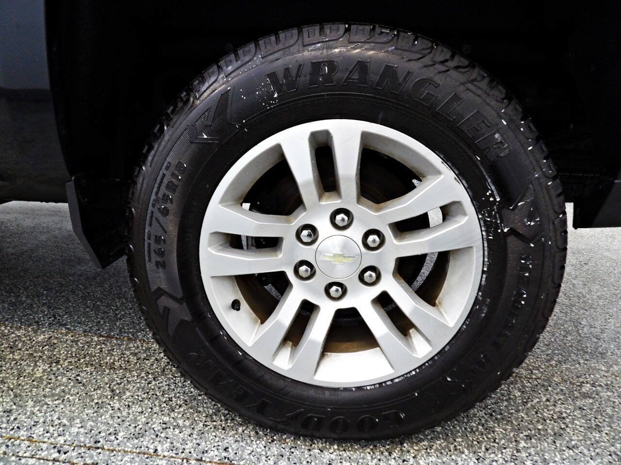 Used 2019 Chevrolet Silverado 1500 LT w/ All Star Edition AWD/4WD image 18
