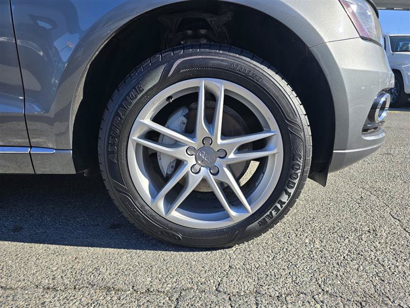 Used 2015 Audi Q5 2.0T Premium Plus AWD/4WD image 14