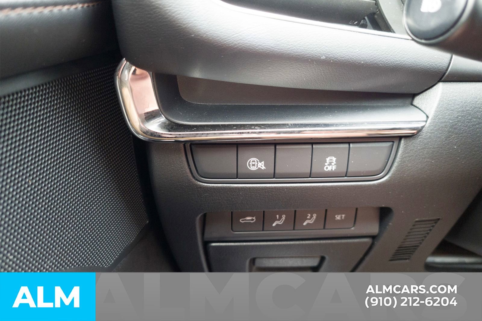 Used 2025 MAZDA MAZDA3 s image 33