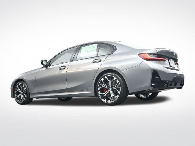 New 2026 BMW 330i Sedan w/ M Sport Package RWD image 36