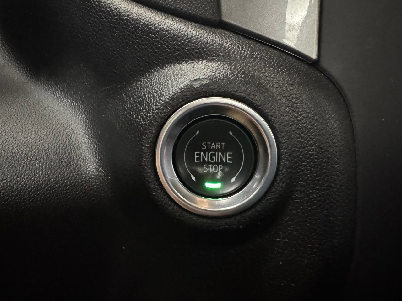 Used 2025 Chevrolet Silverado 1500 Custom AWD/4WD image 23