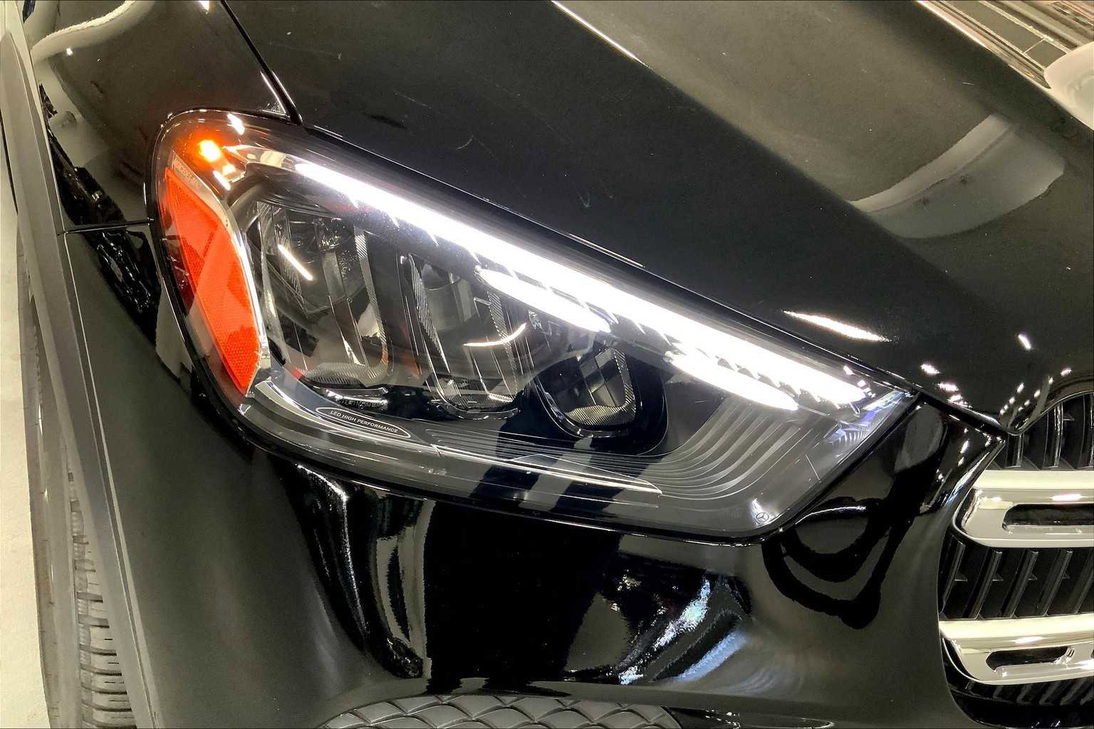 Used 2025 Mercedes-Benz GLE 350 4MATIC image 31