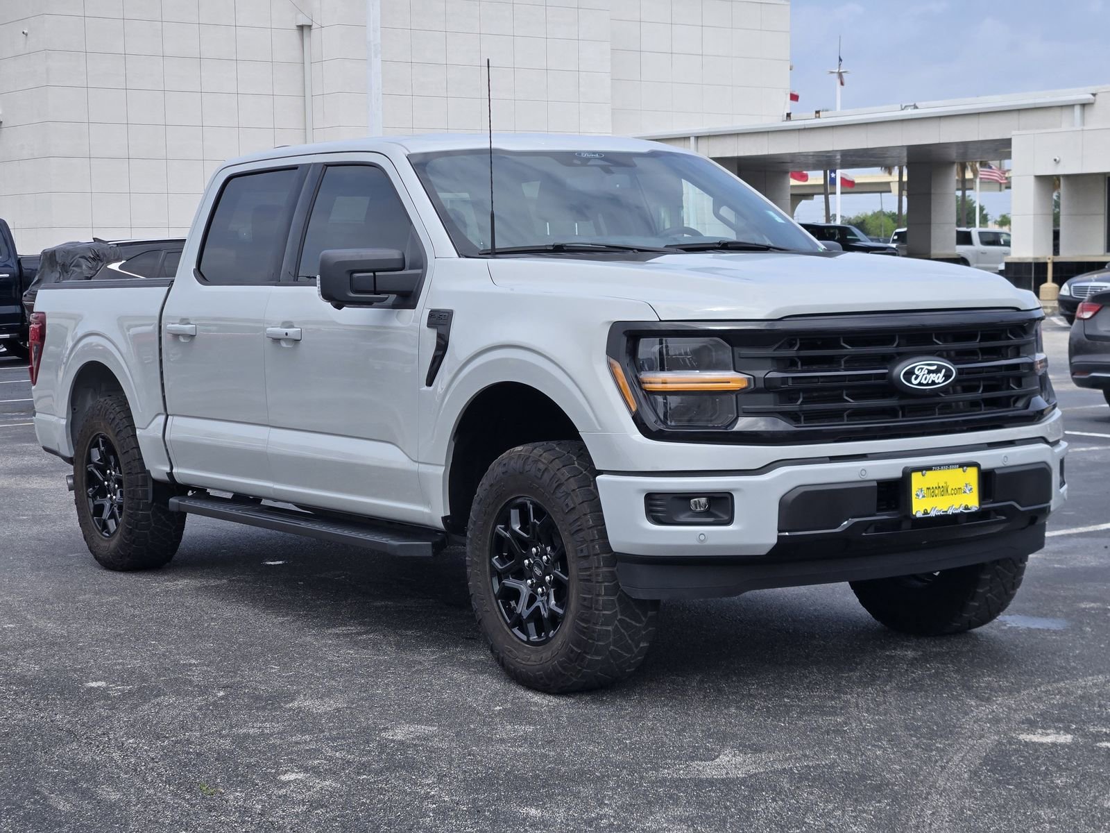 Used 2024 Ford F150 XLT w/ Equipment Group 302A MID RWD image 3