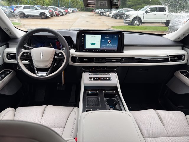 New 2026 Lincoln Aviator Reserve AWD/4WD image 18