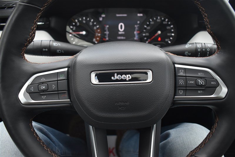 Used 2022 Jeep Compass Limited w/ Sun and Sound Group AWD/4WD image 15