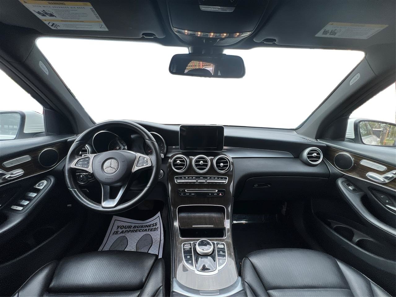 Used 2019 Mercedes-Benz GLC 300 4MATIC image 37