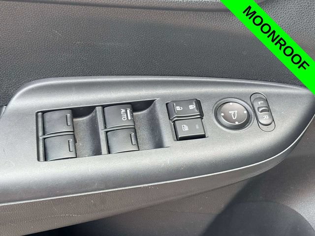Used 2017 Honda Fit EX-L image 10