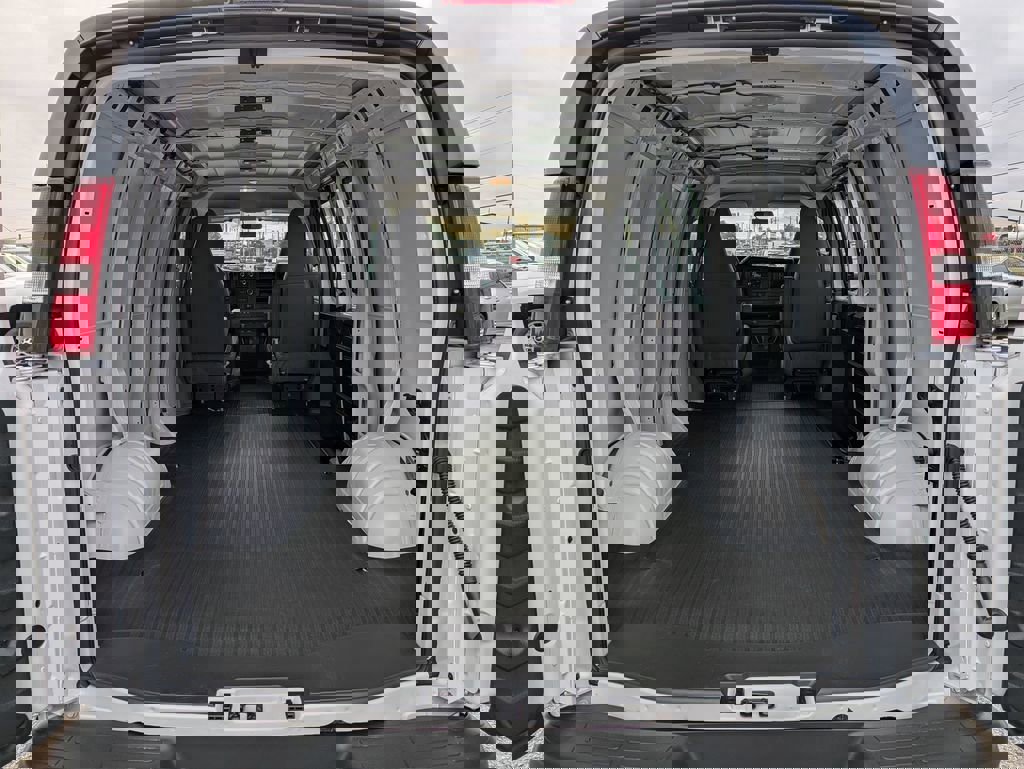 New 2025 Chevrolet Express 2500 w/ Driver Convenience Package image 29