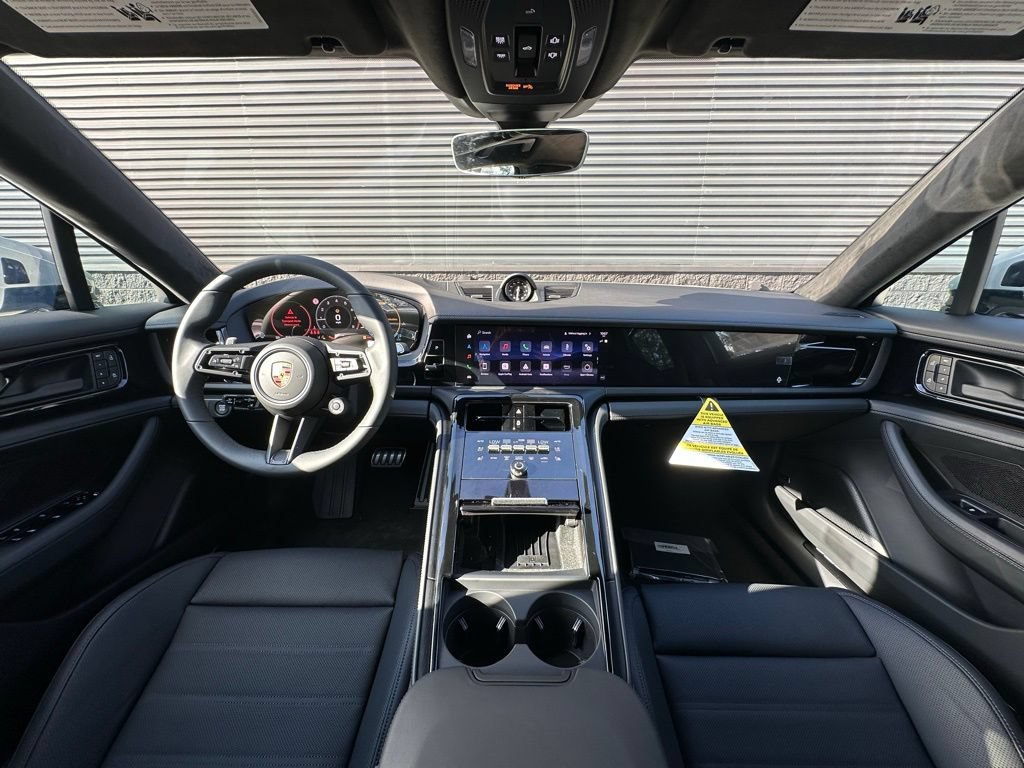 Used 2026 Porsche Panamera GTS AWD/4WD image 6