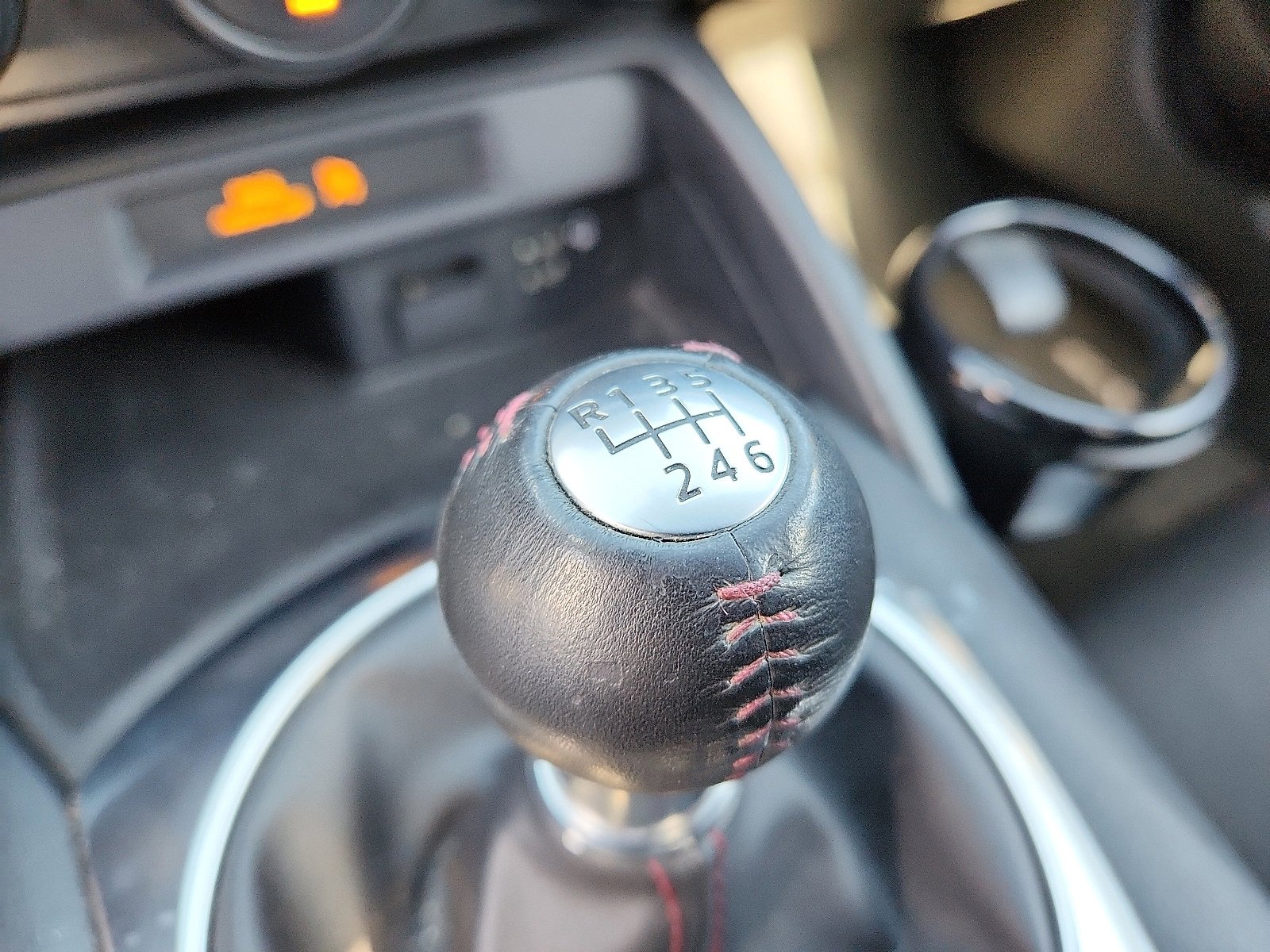 Used 2017 MAZDA MX-5 Miata Club image 17