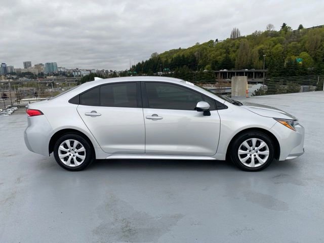 Certified 2024 Toyota Corolla LE image 3